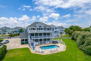 Exterior - Mercury Rising: Backyard Oasis with Saltwater Pool (Corolla)