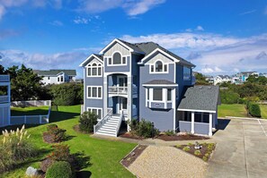 Exterior - Mercury Rising: Backyard Oasis with Saltwater Pool (Corolla)