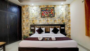 2 bedrooms, WiFi, bed sheets