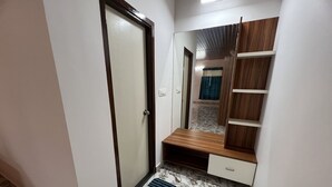 1 غرفة نوم ومكواة/لوح كي وواي فاي مجانًا