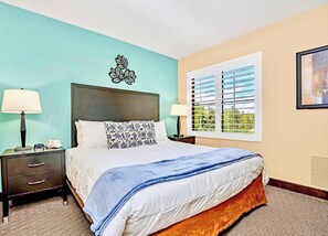 1 bedroom, iron/ironing board, WiFi, bed sheets - Inviting Condo with Pool—near Universal Studios (Orlando)