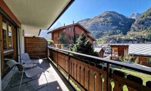 Comfort Apartment | Terrace/patio - Z Suite - Haus Roger (Zermatt)
