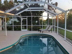 Pool - Cozy 3 bedroom 2 bathroom house. (Rotonda West)