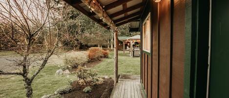 Cabin, 1 Bedroom | Property grounds