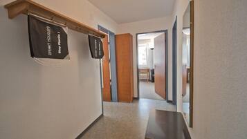 Apartamento conforto | 1 quarto, quartos à prova de som, Wi-Fi de cortesia, roupa de cama