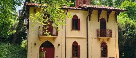Exterior