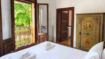 3 chambres, lit parapluie, Wi-Fi gratuit, draps fournis