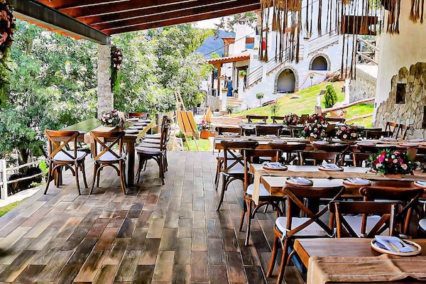 Villa Deluxe, 6 habitaciones, balcón, vista a la montaña | Terraza o patio