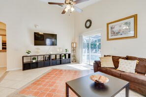 TV - Florida Home: Resort Amenities, Near Disney World (Davenport)