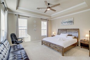 House (4 Bedrooms) | Interior - 4 Mi to Six Flags: Spring Vacation Home (Spring)