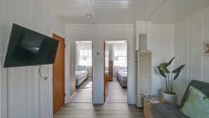 Interior - Charming Hampton Home w/ Porch, Walk to Beach! (Hampton)