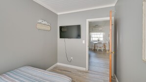 House (2 Bedrooms) | 2 bedrooms, iron/ironing board, bed sheets - Charming Hampton Home w/ Porch, Walk to Beach! (Hampton)