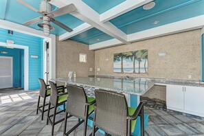 Interior - Serenity on the Sound, steps to pool/grills (Bradenton)