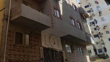 Shared Dormitory, 1 Bedroom, Balcony, City View | Bathroom