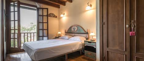 5 Schlafzimmer, Bügeleisen/Bügelbrett, kostenloses WLAN, Bettwäsche