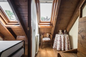 5 camere, ferro/asse da stiro, Wi-Fi gratuito, lenzuola
