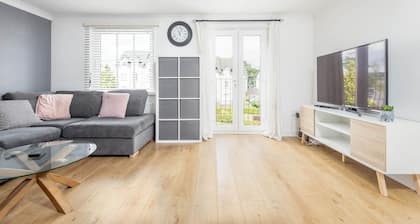 Chambers Place (No 10)