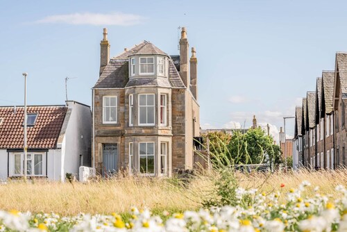 Inglisfield | Earlsferry