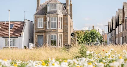 Inglisfield | Earlsferry