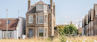 Inglisfield | Earlsferry