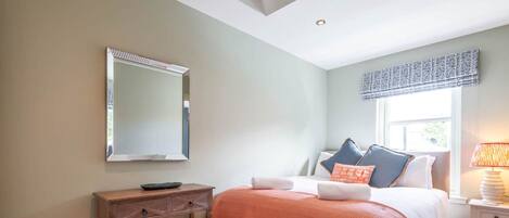 3 soverom, strykejern/-brett, wi-fi (inkludert) og sengetøy