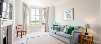 Inglisfield | Earlsferry