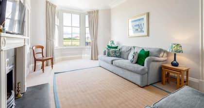 Inglisfield | Earlsferry