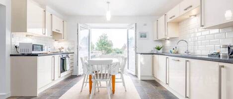 Fridge, microwave, oven, dishwasher