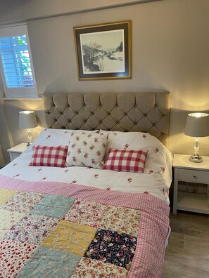Cottage | 1 bedroom, free WiFi, bed sheets - Captivating 1-bed Cottage in Ross-on-wye (Ross-on-Wye)