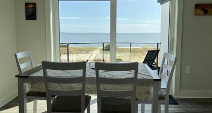 Ocean Springs Beach - Gulf Coast Getaway! NEW BEACHFRONT HOUSE!