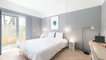 Double Room | Desk, free WiFi, bed sheets