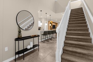 Interior - 7 Bedroom/ 5.5 Bathroom/ Windsor Island (4069LA) (Davenport)