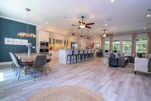 Interior - Anna Maria Island Luxurious Escape Getaway! (Holmes Beach)