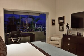 3 bedrooms, iron/ironing board, WiFi, bed sheets - Beautiful penthouse located in Velas Vallarta  (Puerto Vallarta)