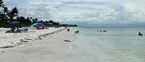 Sun-loungers, beach towels