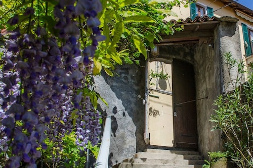Apartment nestled in the tranquility of a mountain village
