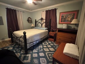 2 bedrooms, free WiFi, bed sheets