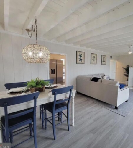 Remodeled Cottage on Rehoboth Bay with 3 acres.  Only 8 miles from the beaches
