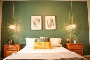 4 habitaciones, tabla de planchar con plancha y wifi gratis 
