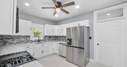 Newly Revamped Home - For privacy lovers