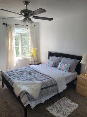 3 Schlafzimmer, Bügeleisen/Bügelbrett, kostenloses WLAN, Bettwäsche