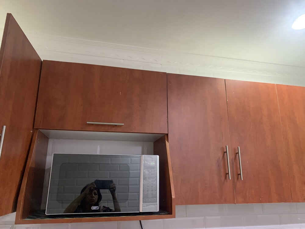 Cozy, quiet and beautiful two bedroom gated cottage. Full kitchen