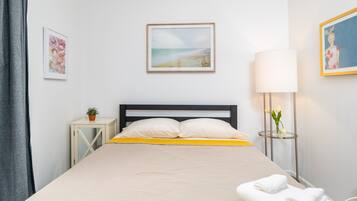 3 Schlafzimmer, Bügeleisen/Bügelbrett, WLAN, Bettwäsche