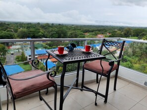 Outdoor dining - Beautiful 2 Bdrm Ocean view Coronado Bay, Panama (CORONADO PLAY)