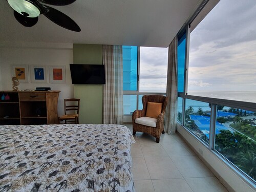 Beautiful 2 Bdrm Ocean view Coronado Bay, Panama