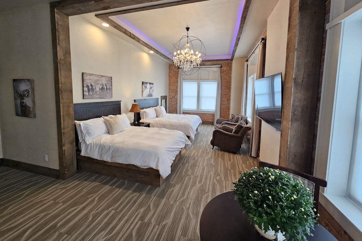 Executive Studio Suite | Premium bedding, individually decorated, individually furnished