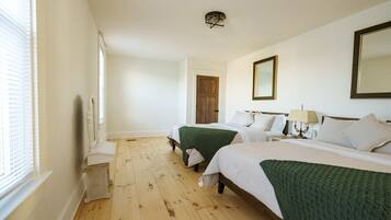 2 soveværelser, skrivebord, strygejern/strygebræt, gratis Wi-Fi