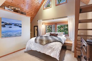 2 bedrooms, iron/ironing board, WiFi, bed sheets - Lodgepole Lair - Remodeled, Walkable, Lake & Ski (Tahoe City)