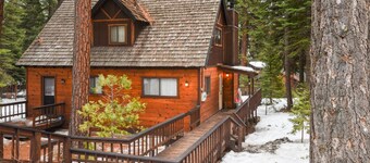 Classic Tahoe Cottage - 1/2 Mile to Beach, Dogs Ok