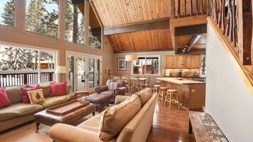 Télévision, cheminée